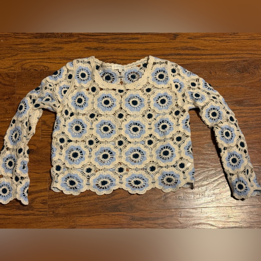 Floral Crochet Crop Top - Cream and Blue and Navy